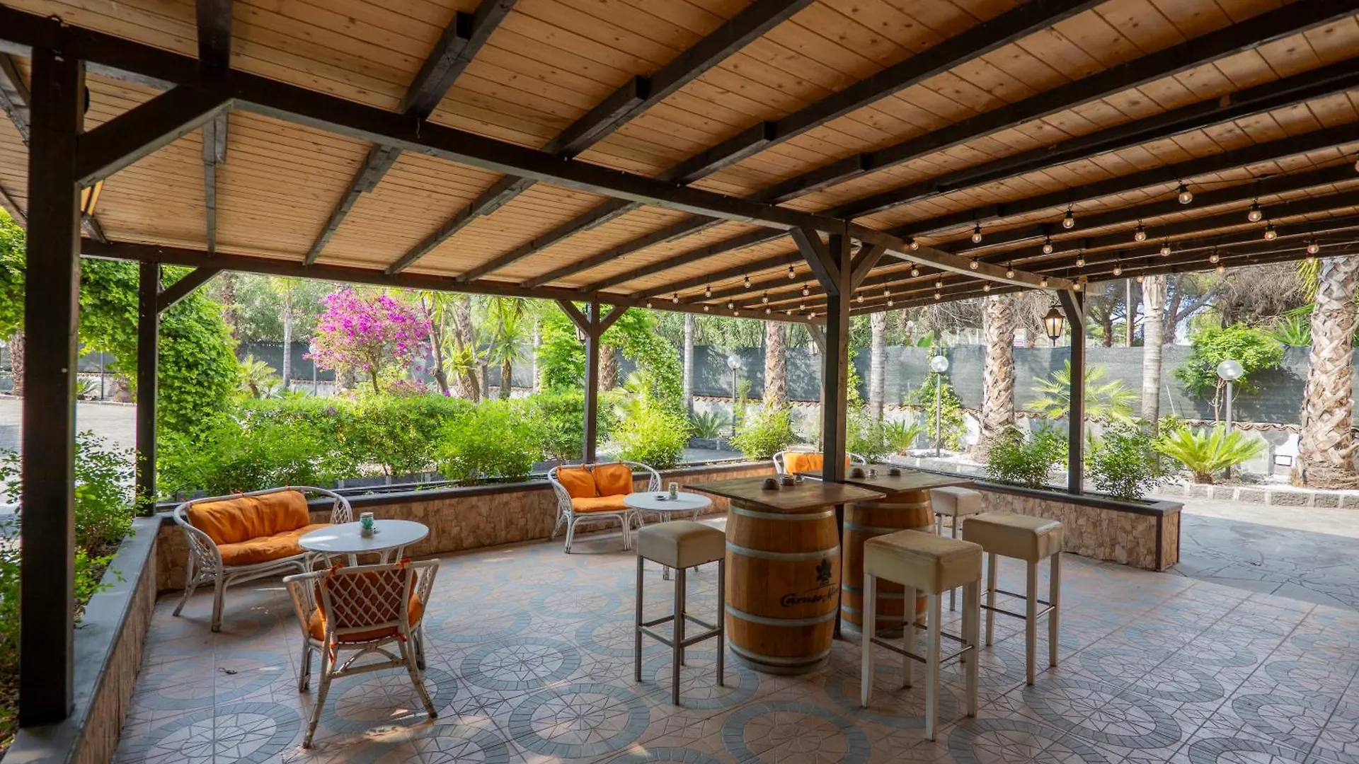 Villa Seta Giardini-Naxos Italië