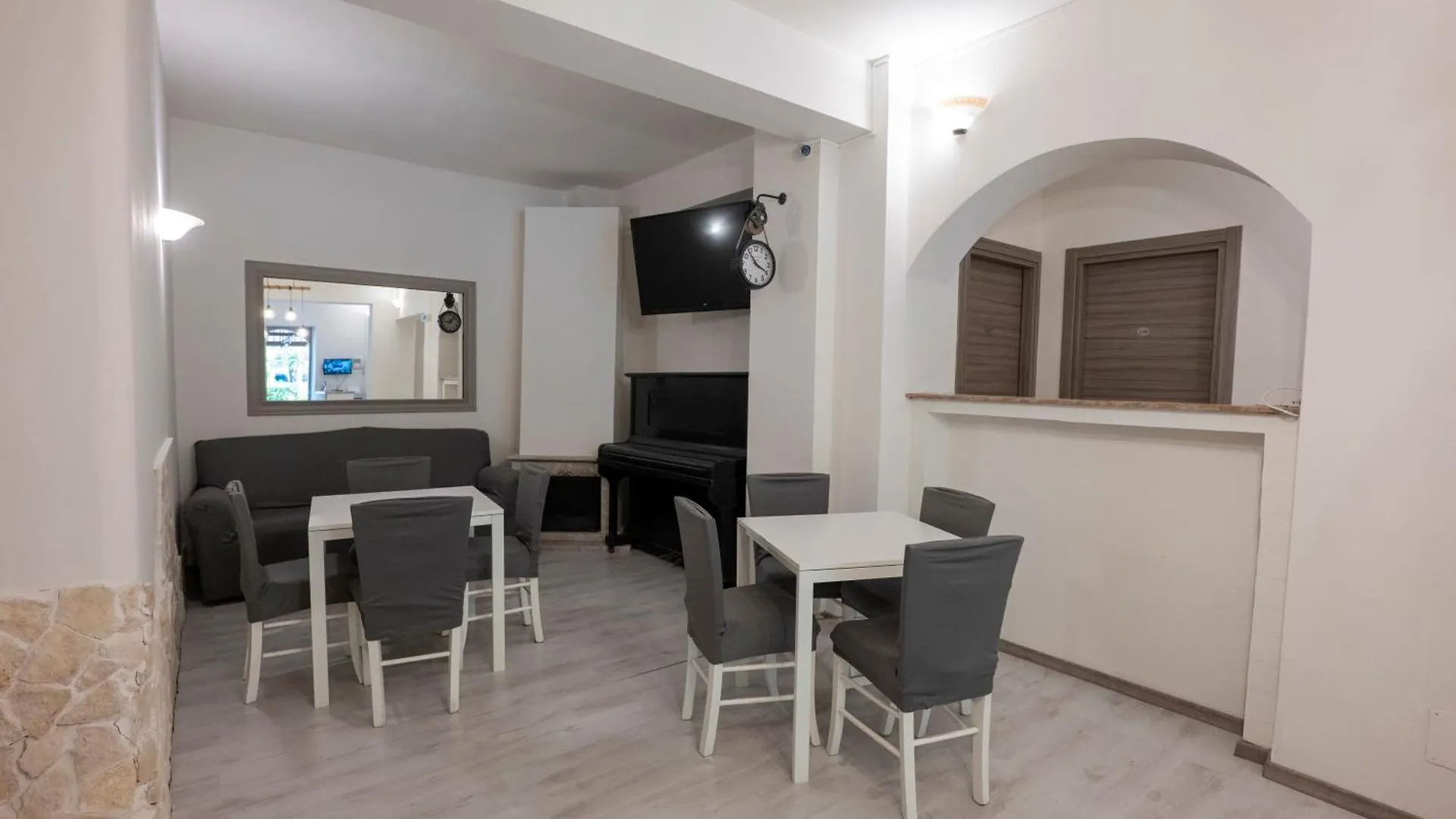 Villa Seta Giardini-Naxos 0*,