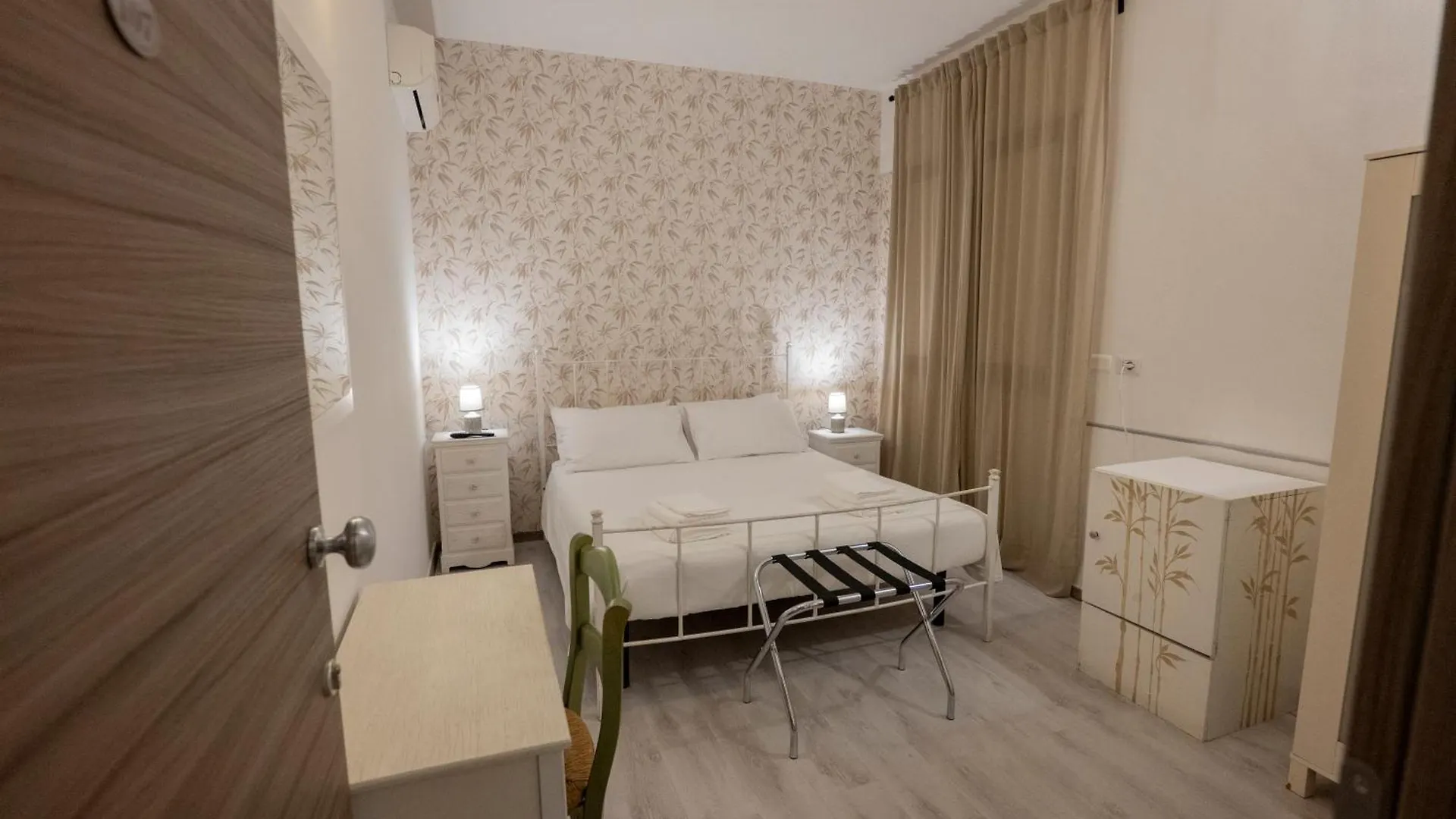 Bed and Breakfast Villa Seta Giardini Naxos